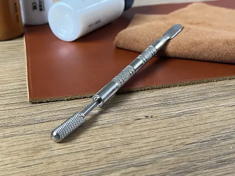 Applikator f&uuml;r Kantenfarbe   01