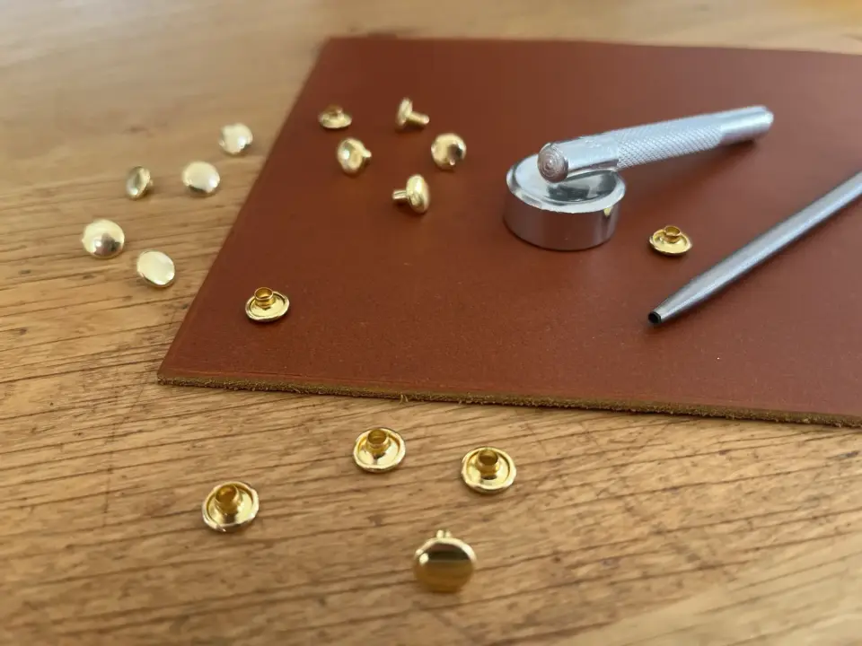 Geschlossene Hohlnieten, 50 Sets   02