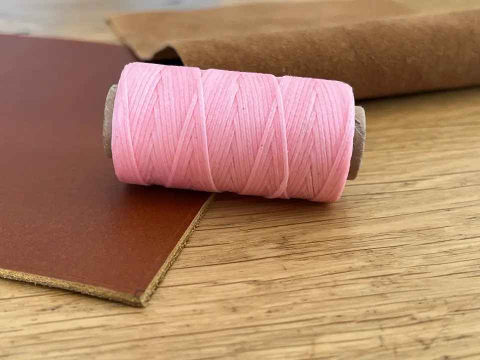 Gewachstes Garn, 50 Meter   Rosa