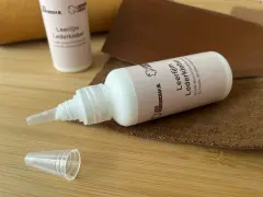 Lederkleber   01