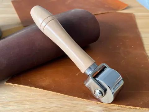 Nahtroller f&uuml;r Verkleben und Falten   01