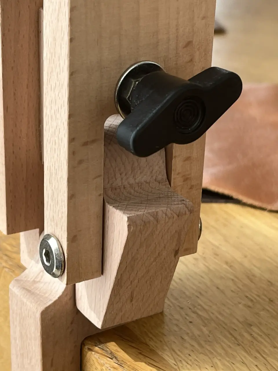 Stitching Pony   07